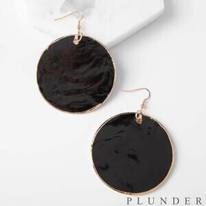 New Plunder “Stormi” Black Natural Shell Circle Earrings (3")